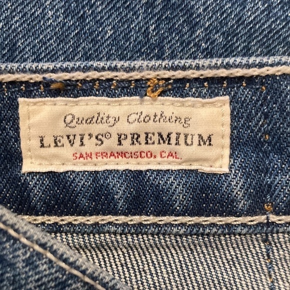 LEVI’S Wedgie Straight High Rise Crop Jeans in Middle Sister Size 25 New NWT - Picture 12 of 14